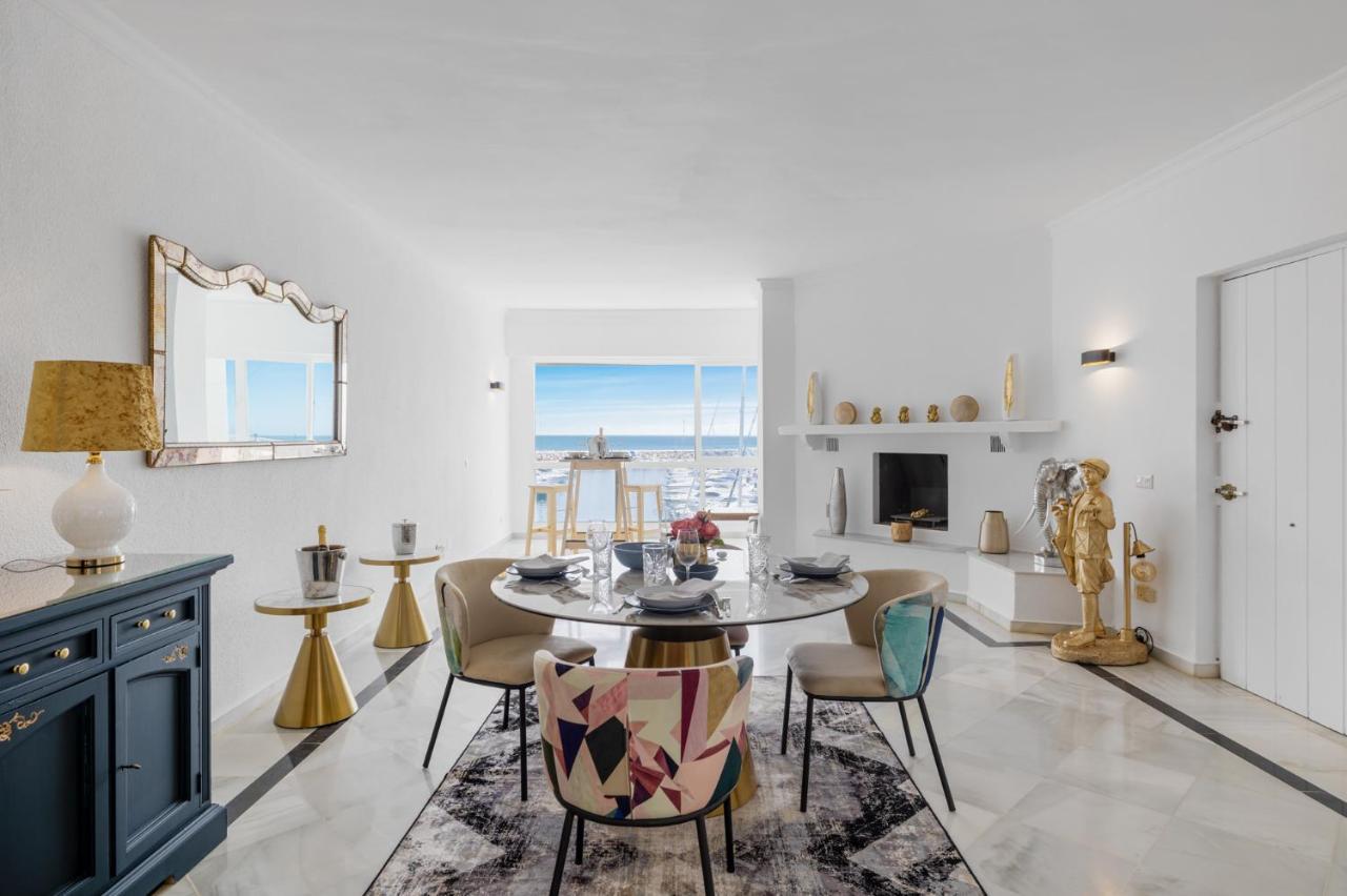 Ferienwohnung Luxurious Frontline Penthouse In Puerto Banus Marbella Exterior foto