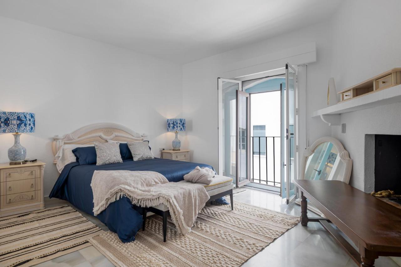 Ferienwohnung Luxurious Frontline Penthouse In Puerto Banus Marbella Exterior foto