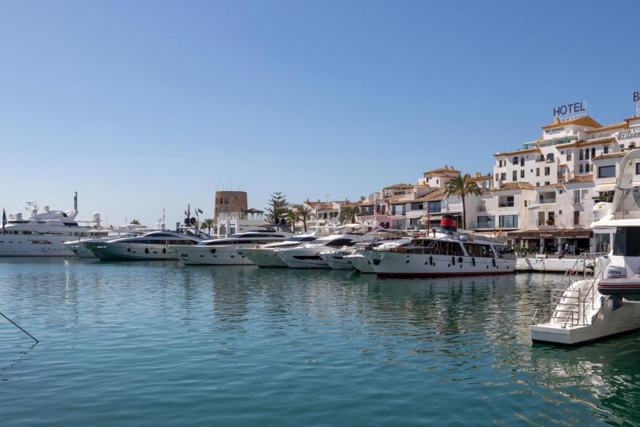 Ferienwohnung Luxurious Frontline Penthouse In Puerto Banus Marbella Exterior foto